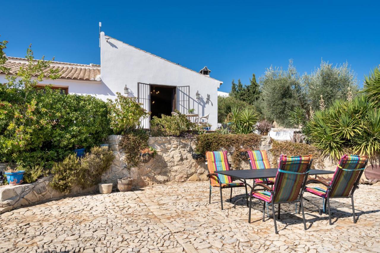 Hacienda La Buena Vida B&B En Appartementen Algarinejo Εξωτερικό φωτογραφία